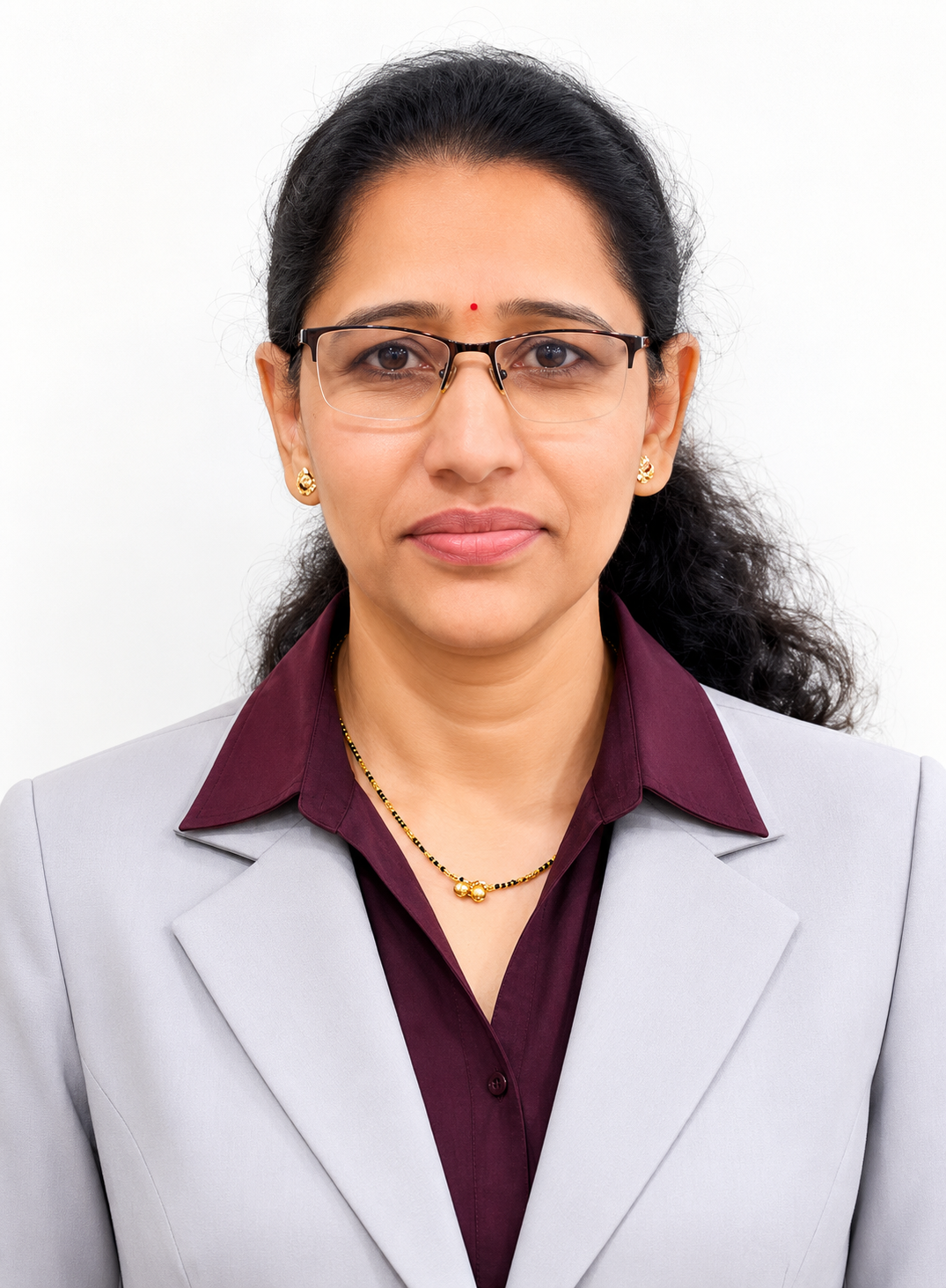 Mrs. Minakshi Deshpande